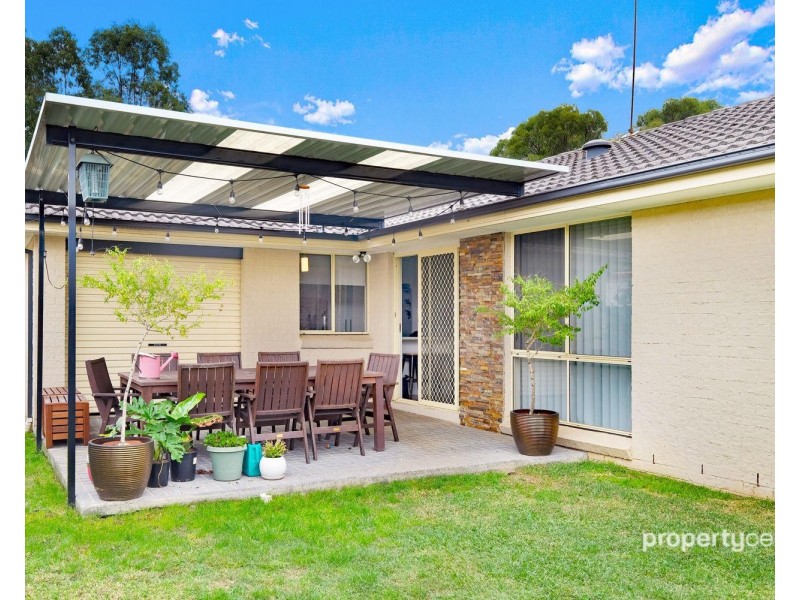 39 Nindi Crescent, Glenmore Park NSW 2745