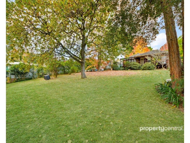 21 Russell Avenue, Valley Heights NSW 2777