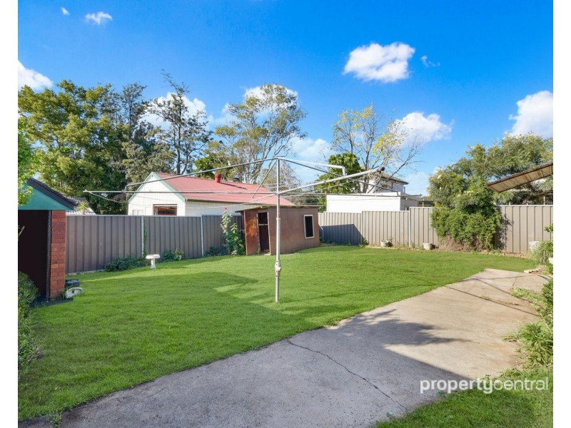 14 Lucy Street, Kingswood NSW 2747
