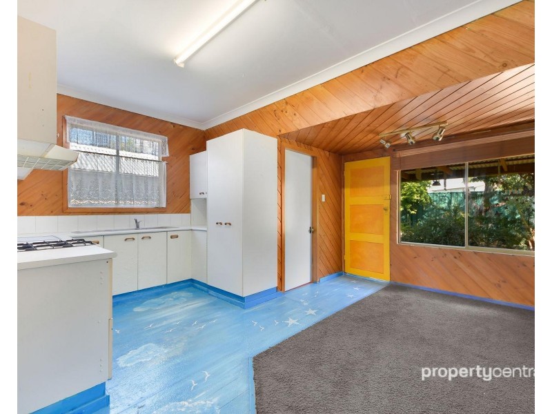 13 Eleventh Street, Warragamba NSW 2752