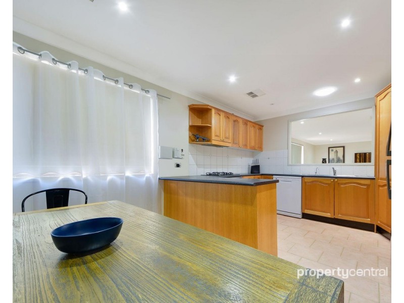 17 Titania Place, Cranebrook NSW 2749