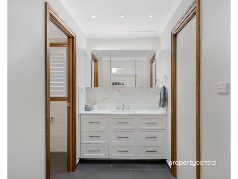 11 Thuroong Place, Cranebrook NSW 2749