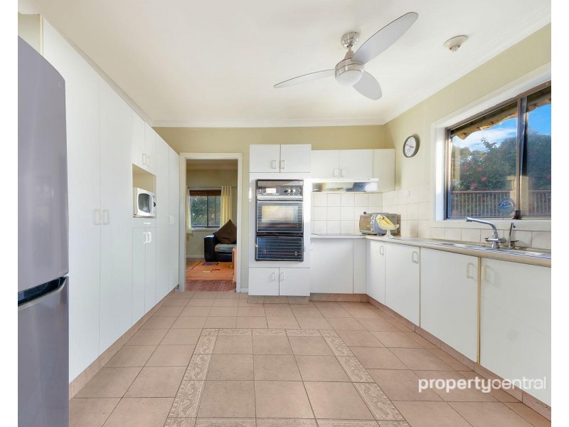 13 Guildford Road, Cambridge Park NSW 2747