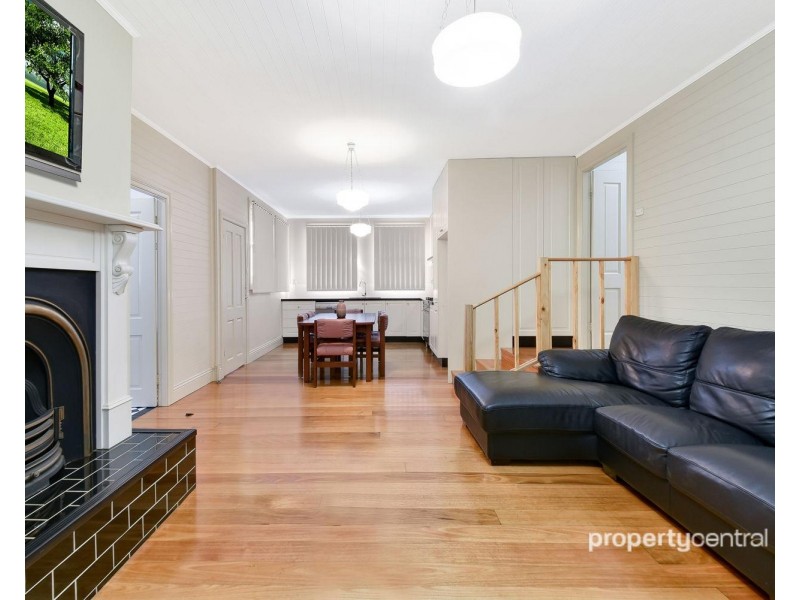 33 Castlereagh Street, Penrith NSW 2750