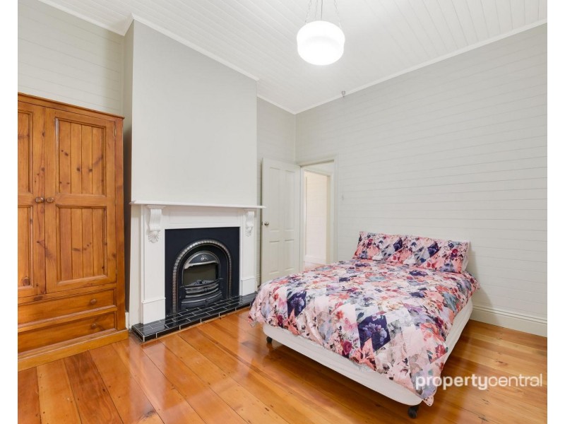 33 Castlereagh Street, Penrith NSW 2750