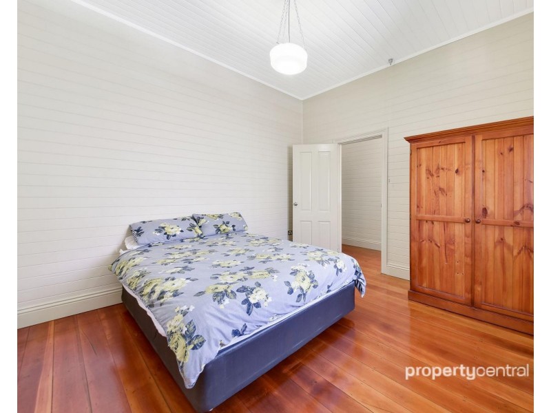 33 Castlereagh Street, Penrith NSW 2750