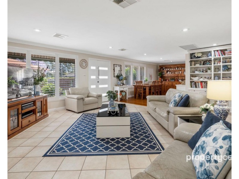 5 Apsley Court, Cranebrook NSW 2749