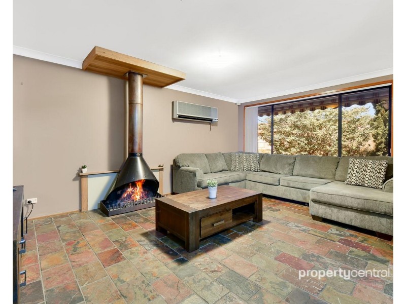 16 Soling Crescent, Cranebrook NSW 2749