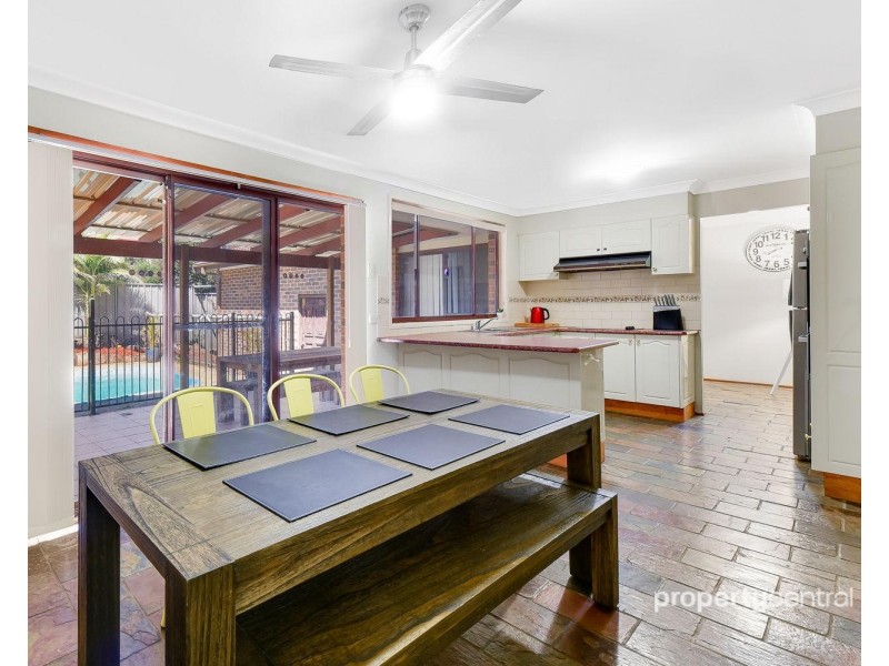 16 Soling Crescent, Cranebrook NSW 2749