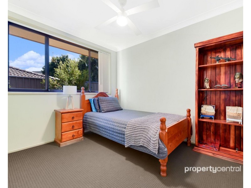 16 Soling Crescent, Cranebrook NSW 2749