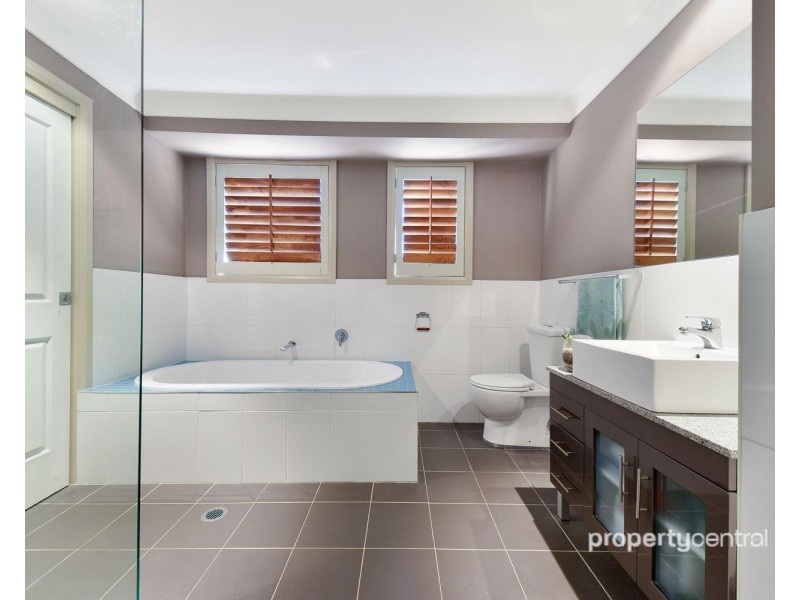 16 Soling Crescent, Cranebrook NSW 2749