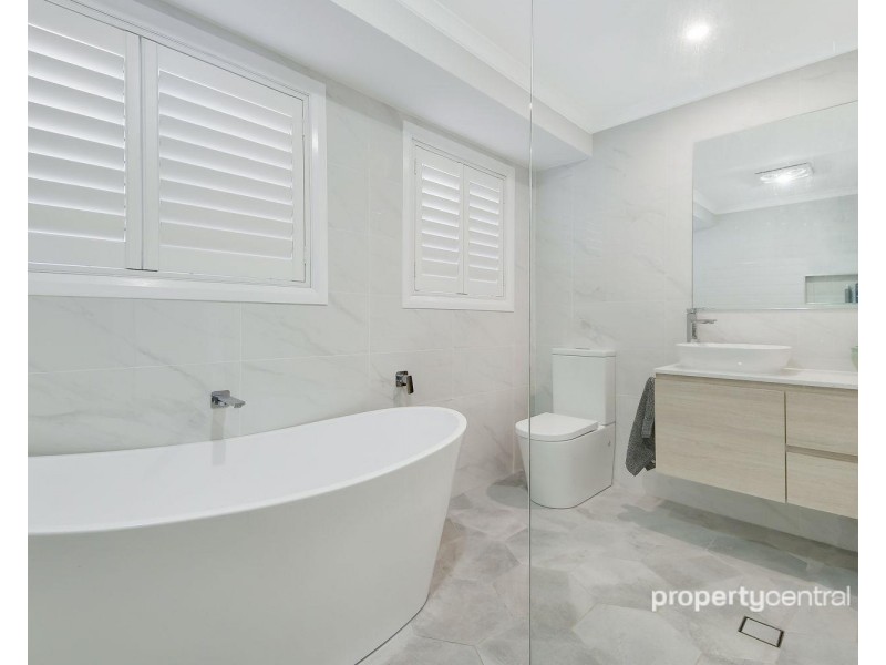 7 Lineata Place, Glenmore Park NSW 2745