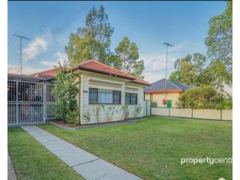 25 Thompson Avenue, St Marys NSW 2760