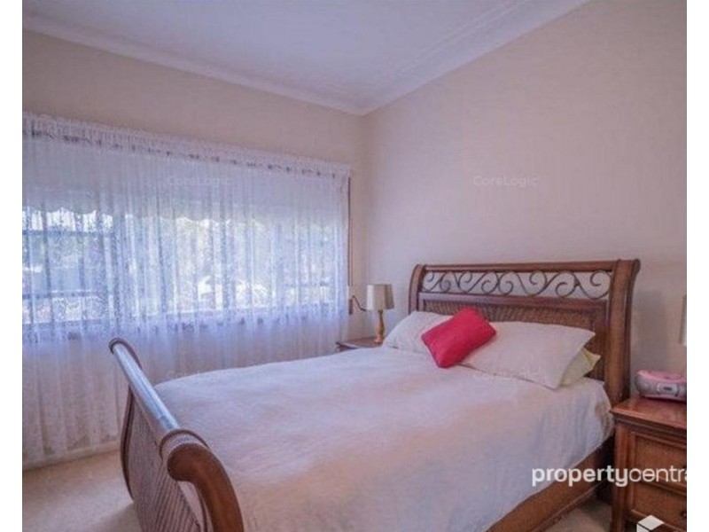 25 Thompson Avenue, St Marys NSW 2760