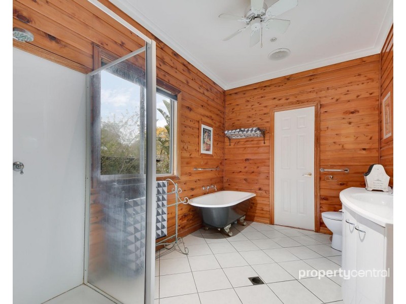 29 Nineteenth Street, Warragamba NSW 2752