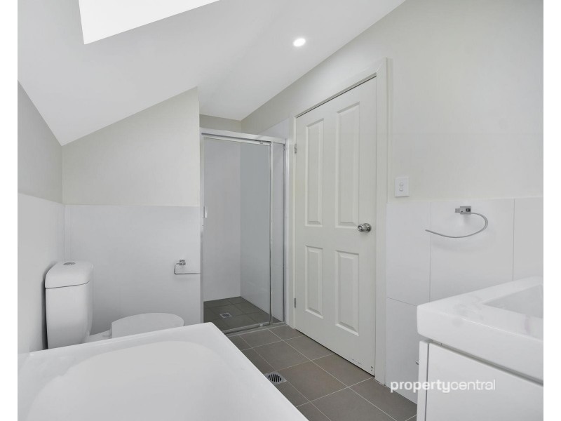 4/2 Braddon Street, Oxley Park NSW 2760