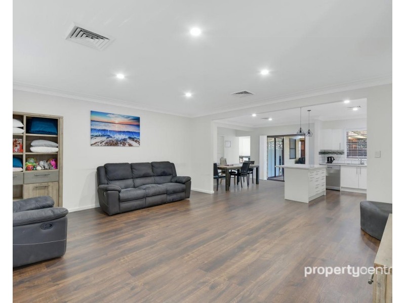 6 Graham Close, Cranebrook NSW 2749