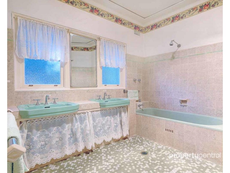 27 Hornseywood Avenue, Penrith NSW 2750