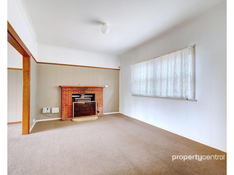 1 Hornseywood Avenue, Penrith NSW 2750