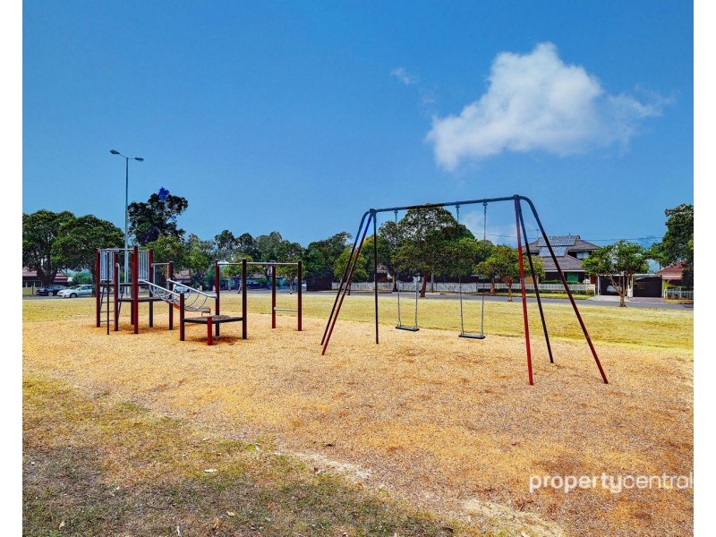 1 Hornseywood Avenue, Penrith NSW 2750