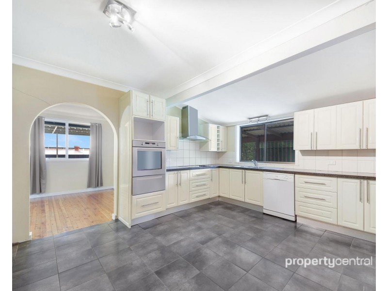 94 Barry Street, Cambridge Park NSW 2747