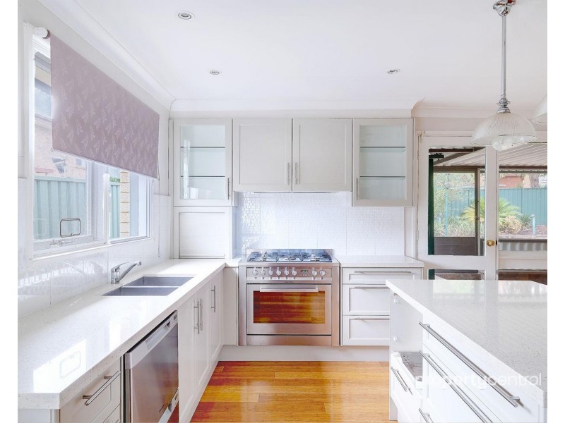 4 Westmont Drive, South Penrith NSW 2750