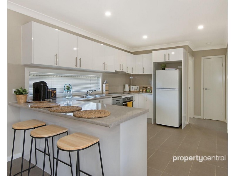 4 Freeman Street, Colyton NSW 2760