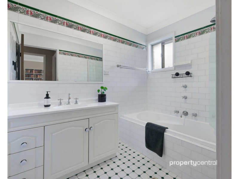 4 Bunyarra Drive, Emu Plains NSW 2750