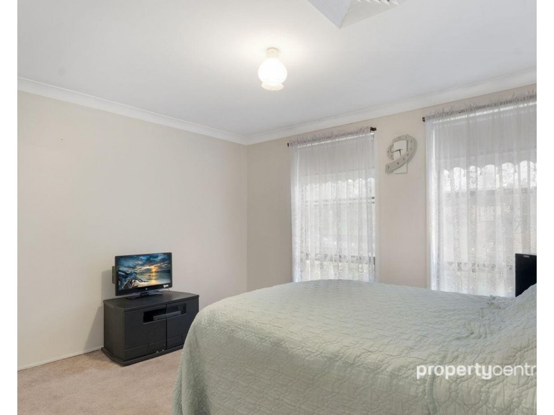 18 Valleyview Crescent, Werrington Downs NSW 2747