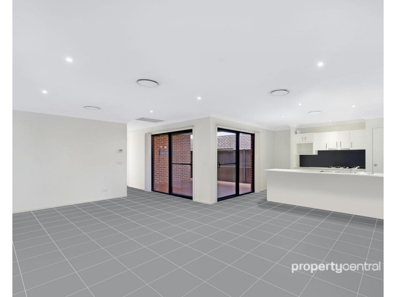 27 Stringybark Street, Ropes Crossing NSW 2760