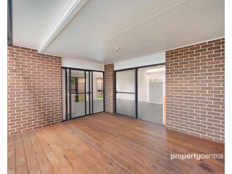 27 Stringybark Street, Ropes Crossing NSW 2760