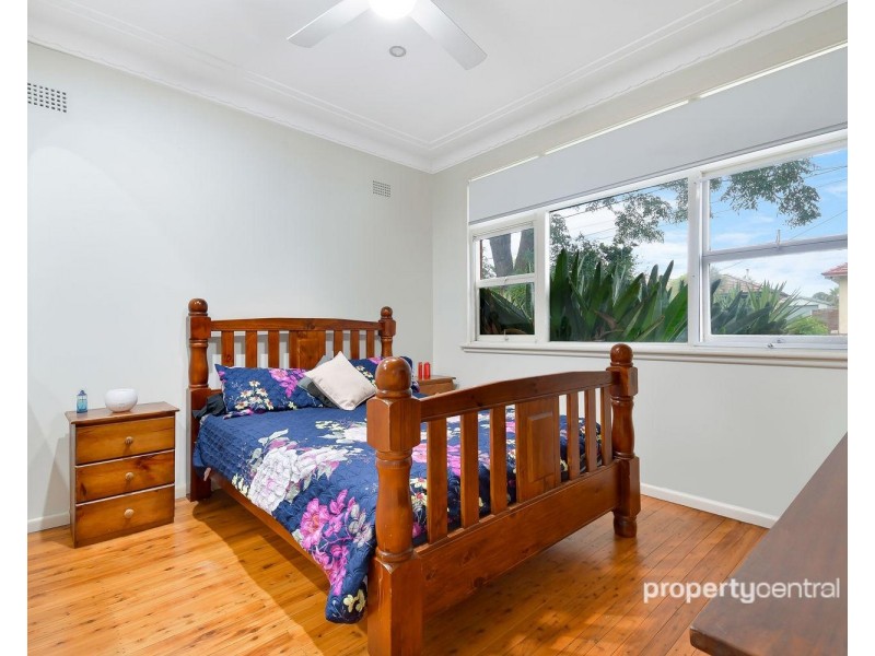 18 Reddan Avenue, Penrith NSW 2750