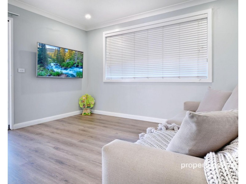 22 Hatchinson Crescent, Jamisontown NSW 2750