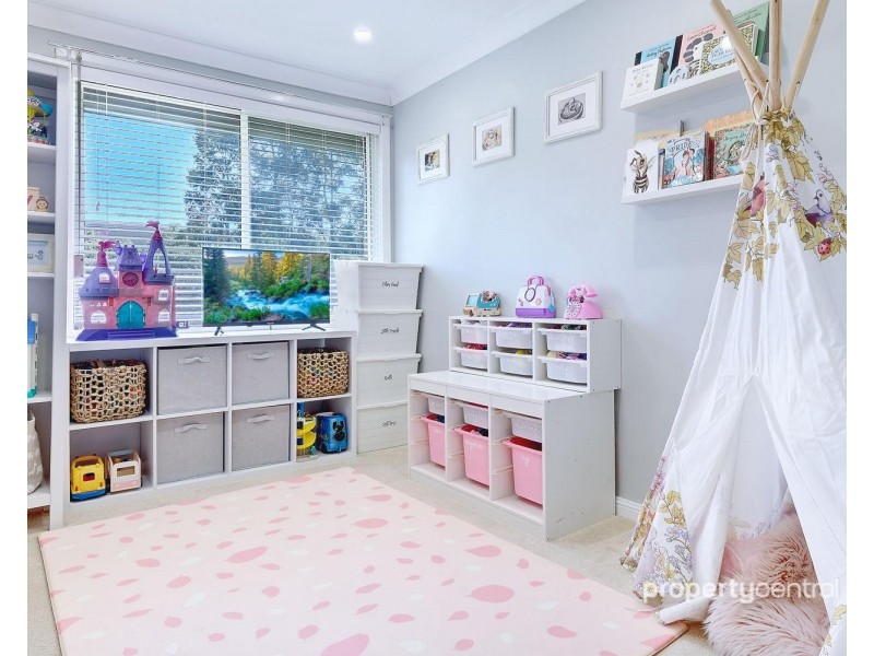 22 Hatchinson Crescent, Jamisontown NSW 2750