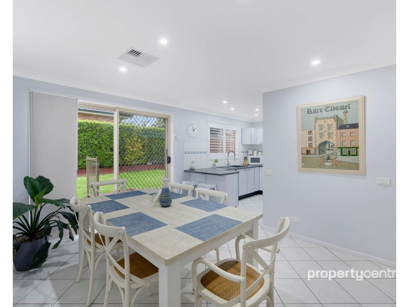 61 Explorers Way, St Clair NSW 2759
