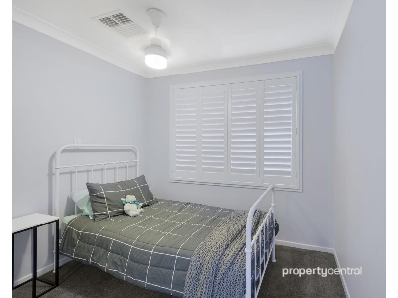 61 Explorers Way, St Clair NSW 2759