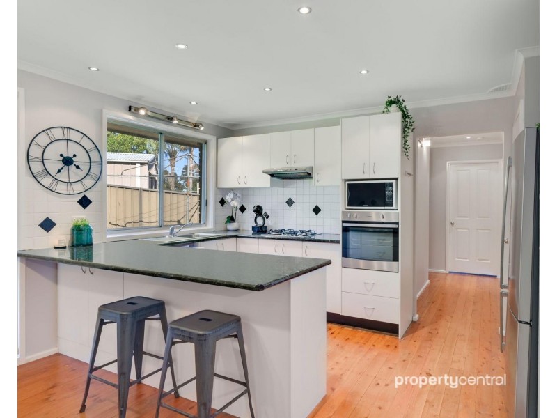 6 Dale Place, Cranebrook NSW 2749