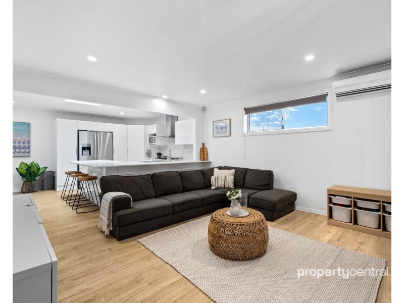 2 Nerang Circuit, South Penrith NSW 2750