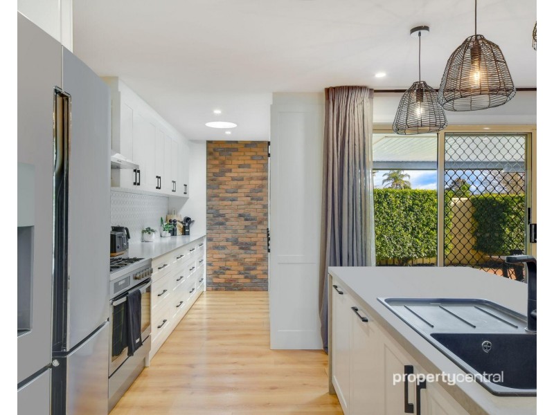 3 Lalanda Close, Cranebrook NSW 2749