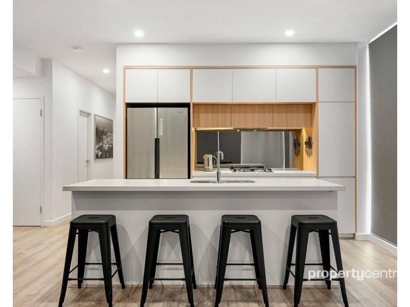 901/10 Aviators Way, Penrith NSW 2750