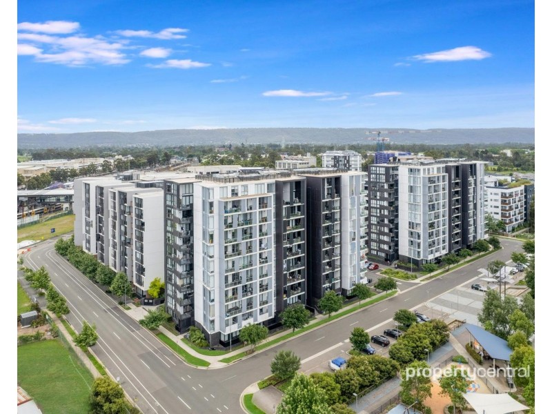 901/10 Aviators Way, Penrith NSW 2750