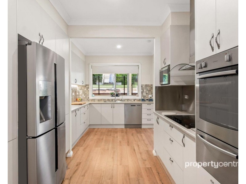 8 Nineteenth Street, Warragamba NSW 2752