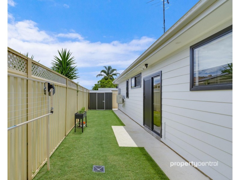 17 & 17a Aldebaran Street, Cranebrook NSW 2749