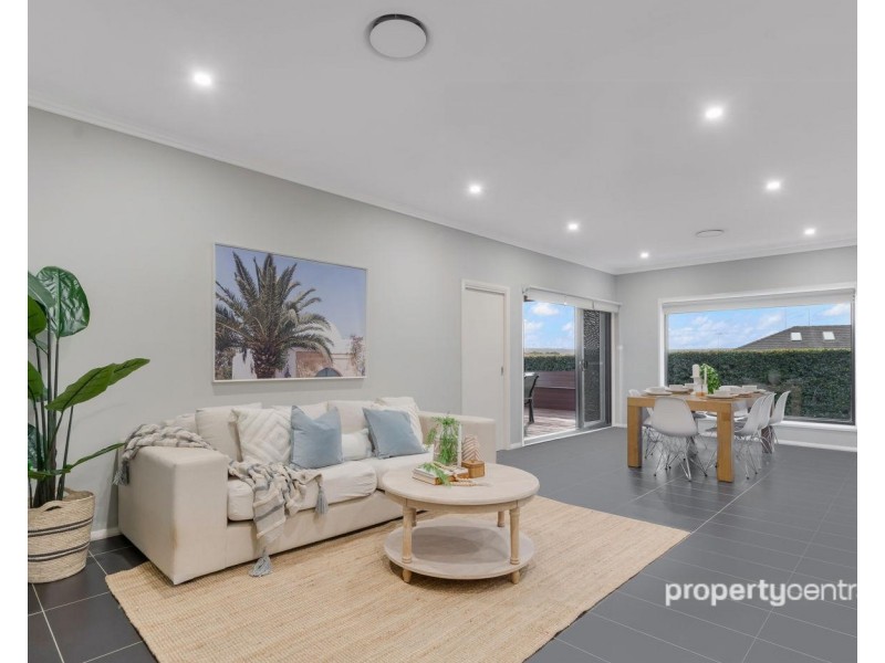 2 Sunrise Terrace, Glenmore Park NSW 2745