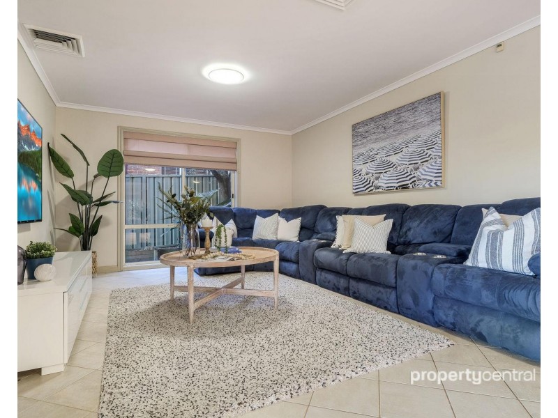 3 Tallowood Place, Cranebrook NSW 2749