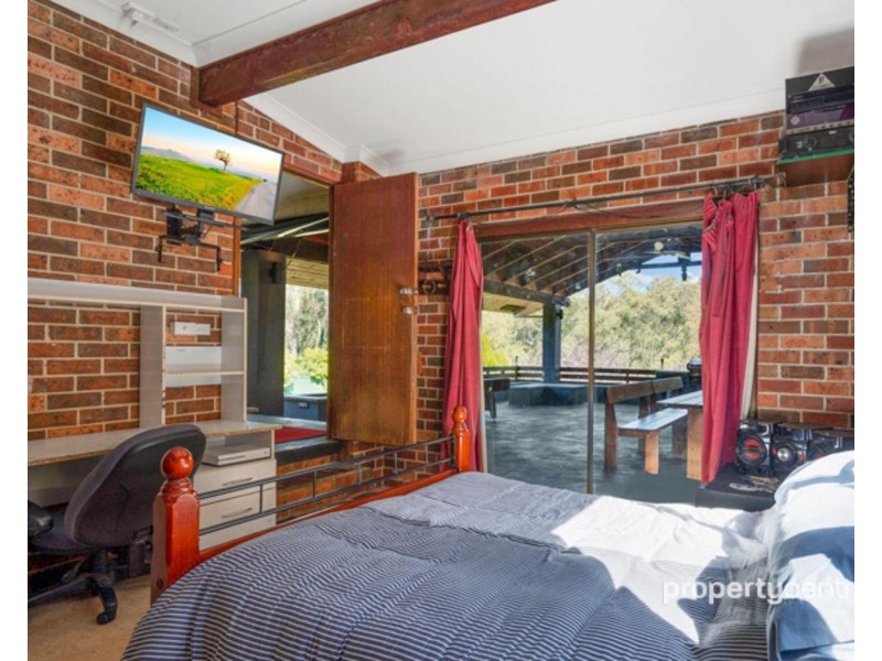 27 Thirteenth Street, Warragamba NSW 2752