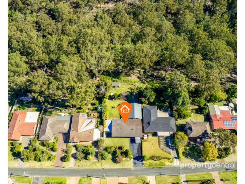 27 Thirteenth Street, Warragamba NSW 2752