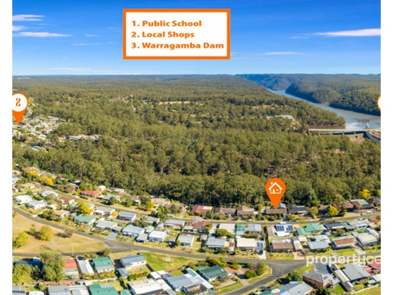27 Thirteenth Street, Warragamba NSW 2752