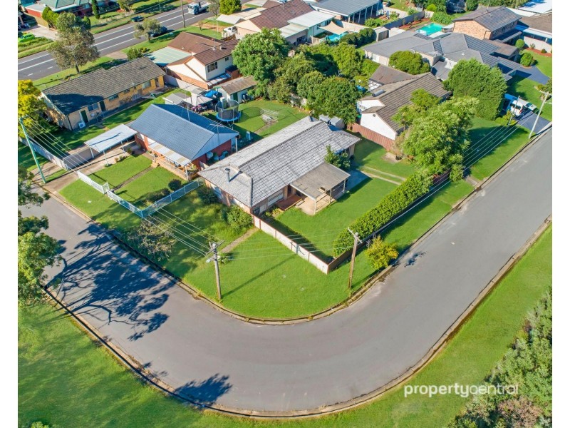 17 Parkview Avenue, South Penrith NSW 2750