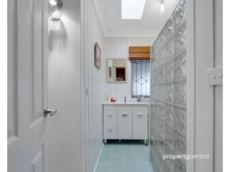 18 Discovery Avenue, Willmot NSW 2770